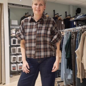 Julie blouse bruin met oranje en blauw